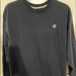 Champion long sleeve shirt